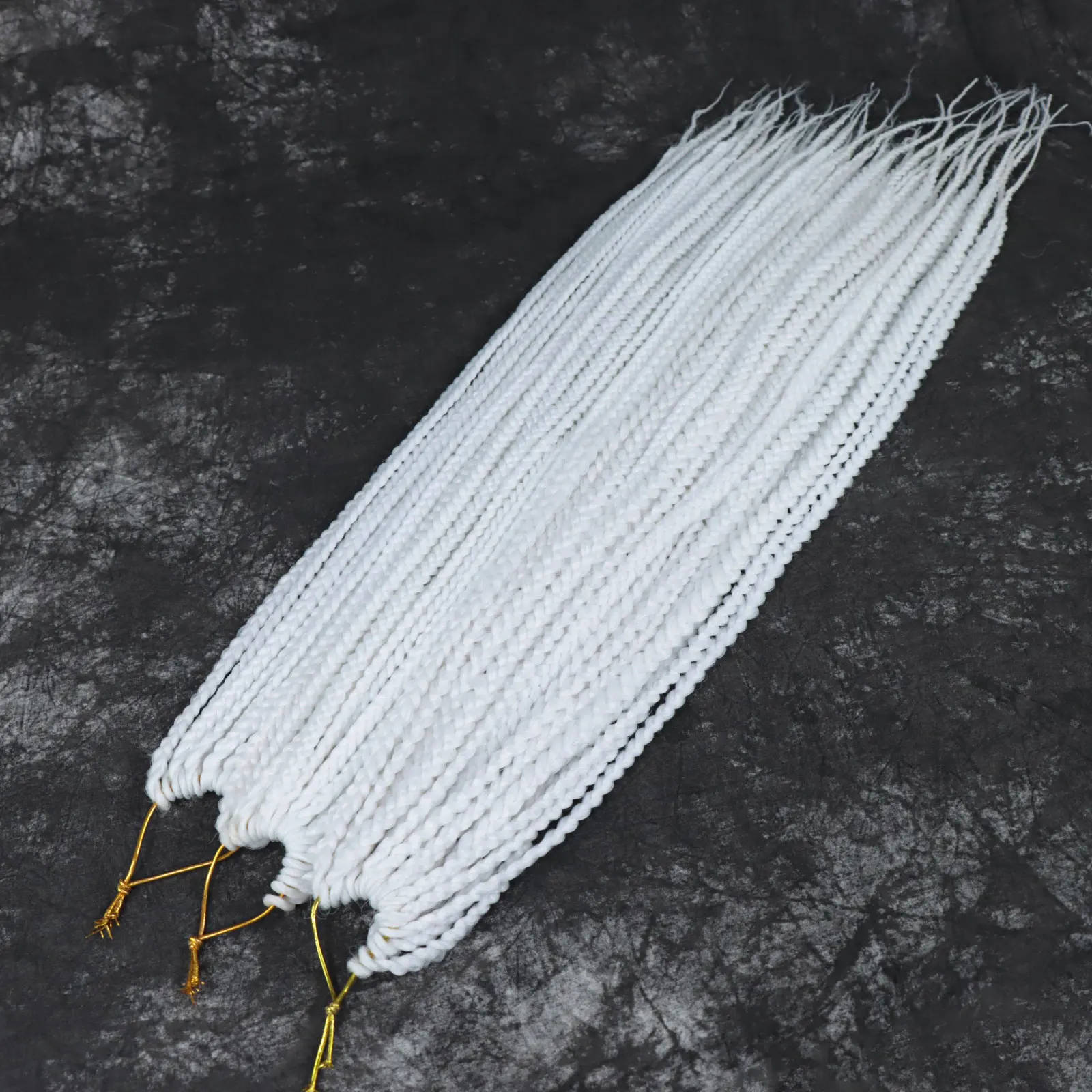 White 3X Box Braids Synthetic Crochet Hair 24Inch Crochet Braiding Hair Extensions Goddess Silver Blonde Braid Pre Looped Hair 5