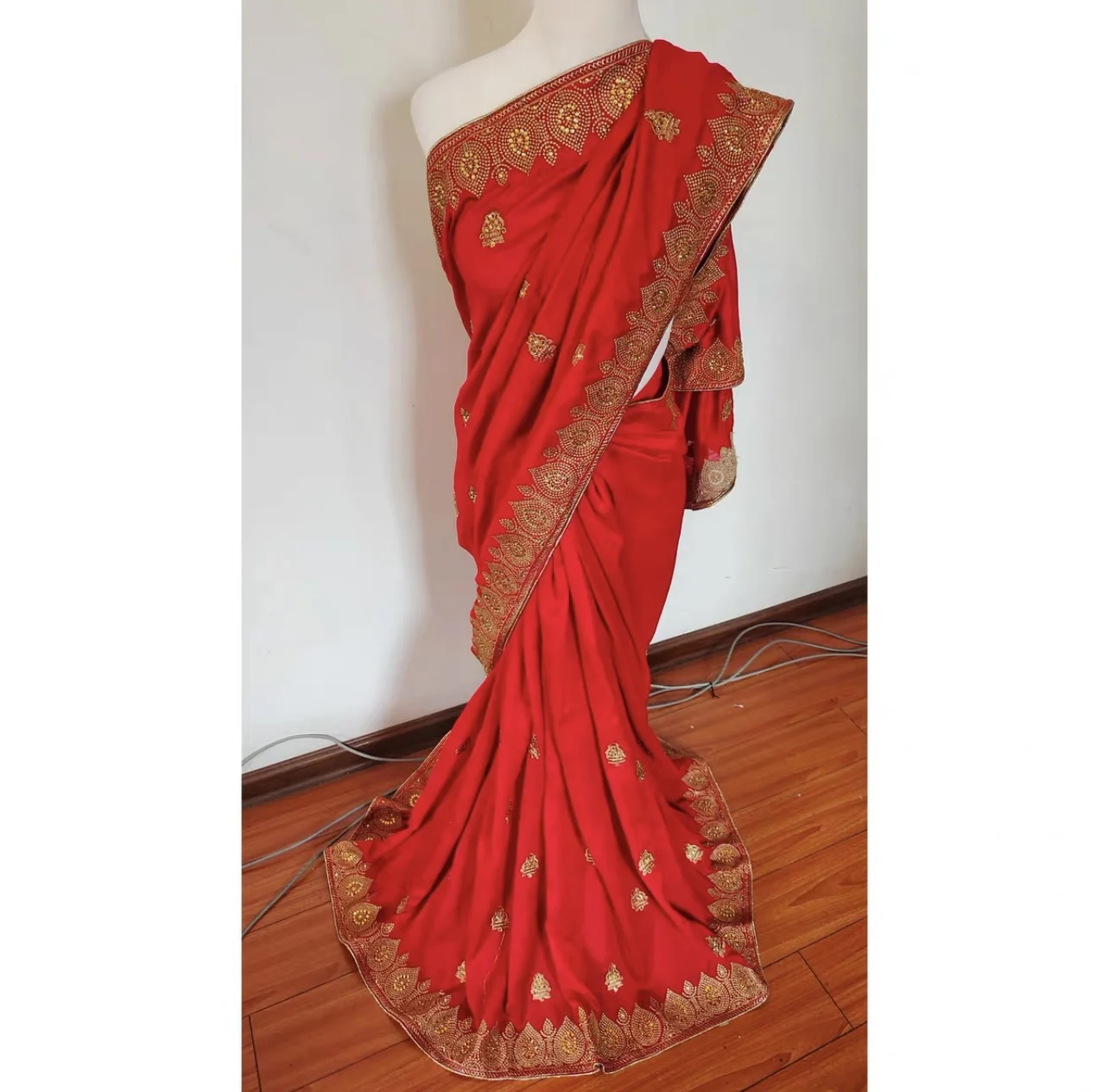

Women's Dress Wedding Ladies Red Clothes Sets Indian Sari Nepal Thailand 6 Meters Sari Clothing Dress Sri Lanka Big Sari Outfits