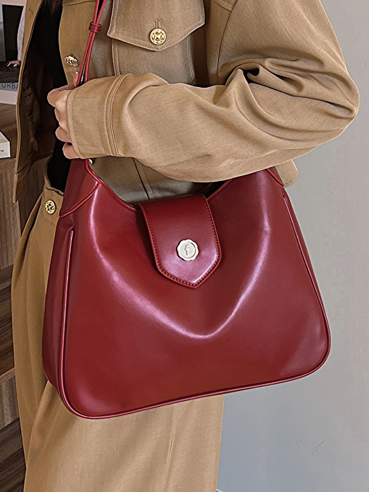 

Advanced Versatile Red Bag For Women 2024 Spring New Fashion Texture Bride Bag Lady Commuter Single Shoulder Crossbody Bag