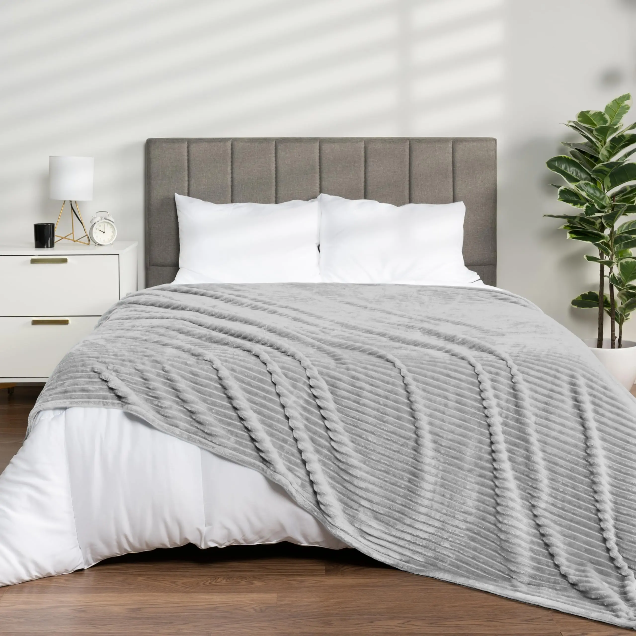 Grey Flannel Striped Design Blanket Single Bed Sofa Chair Suitable for Ultra Soft and Warm Fluffy Blanket 70x100cm 6