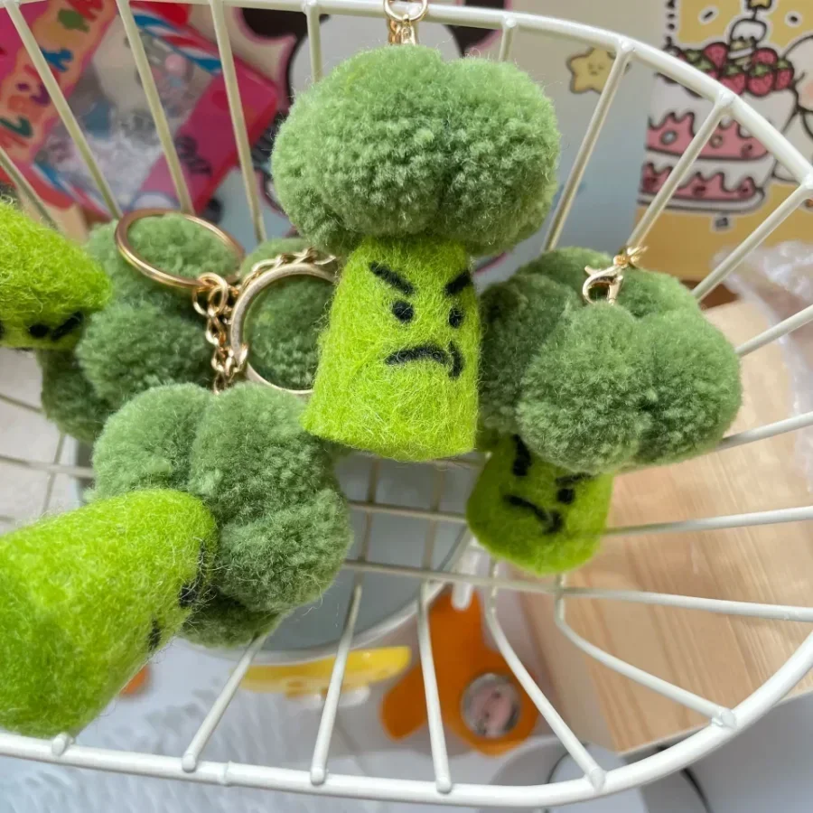 クリエイティブブロッコリーぬいぐるみキーホルダー、小さな新鮮