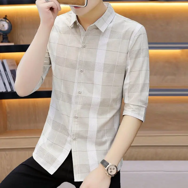 thumbnail image 1 of Camisas y blusas para hombre, de manga corta, de negocios, a rayas, para hombre, originales, de seda fresca con mangas, de alta calidad, nuevas en S Clothing, 1 of 5