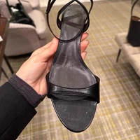 Sandales à talons de chat en cuir véritable pour femmes, rétro français, un mot, talons hauts, élégantes, bout ouvert, nouvelle collection 2025 3