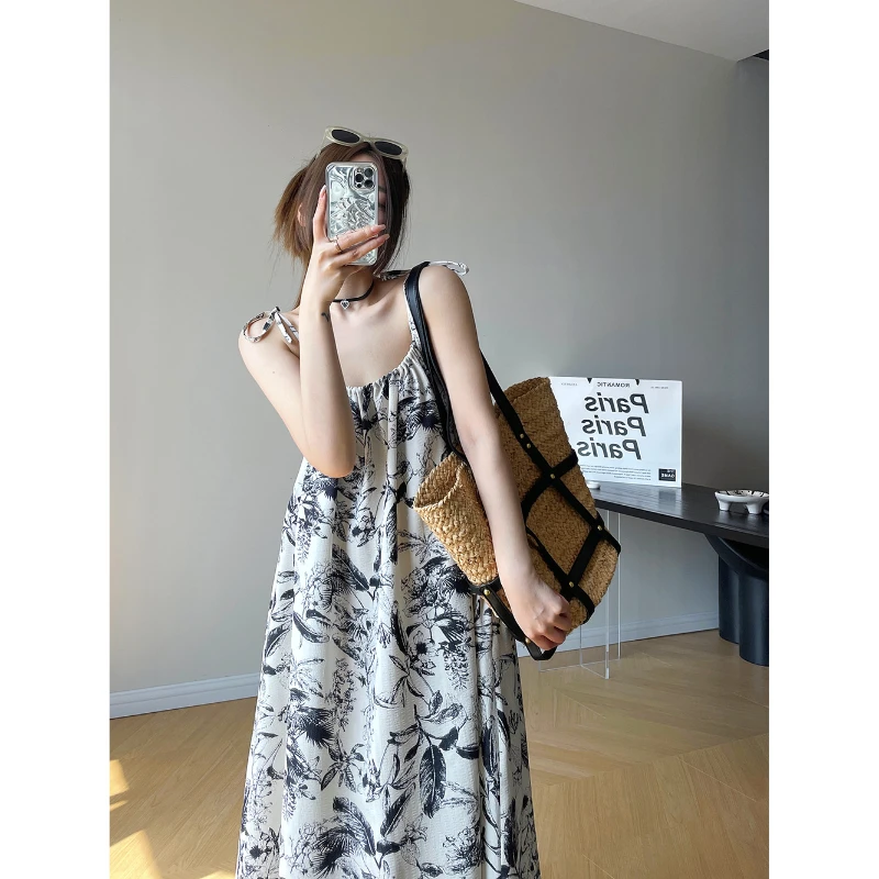 

Printed pleated texture with loose and comfortable straps for women's 2 Korean casual and fashionable beach dress with pockets