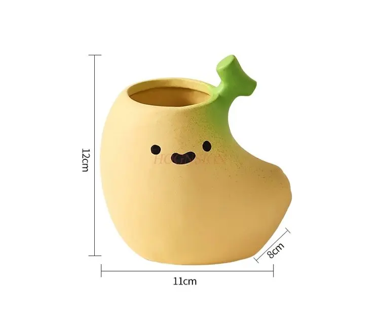 Cute Cream Style Desktop Pen Holder 1