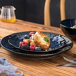 Dinner plates