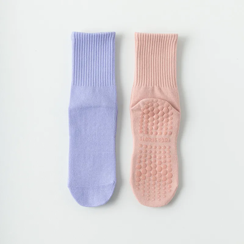 Chaussettes de yoga mi-mollet en silicone pour la danse en salle, chaussettes de fitness simples, chaussettes d'entraînement de gymnastique, chaussettes de Pilates, non ald, nouveau document solide