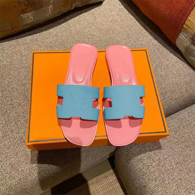 New Luxury Designer Women's High Quality Slippers/Classic Fashion Summer Leather Women's Sandals/Flat Slippers/Low Heel Slippers