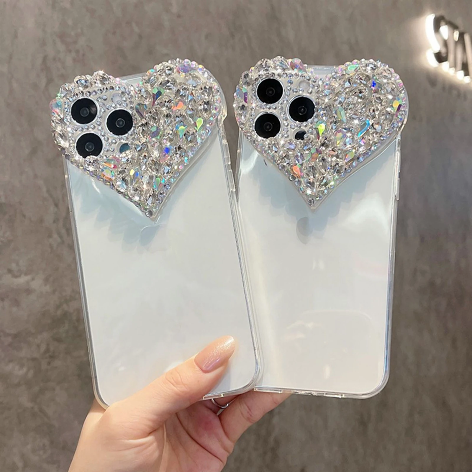 Big Love Heart Clear Phone Case for iPhone 14 Pro Max Plus 5G Soft TPU and Rhinestone Shockproof Phone Case with Pearl Bracelet