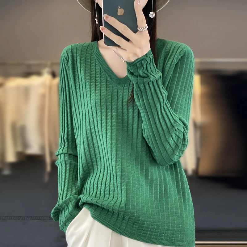 

2024 Autumn/Winter Women's Pullover Women's Cashmere Sweater Women's V-neck Top Long sleeved Cashmere Knitwear