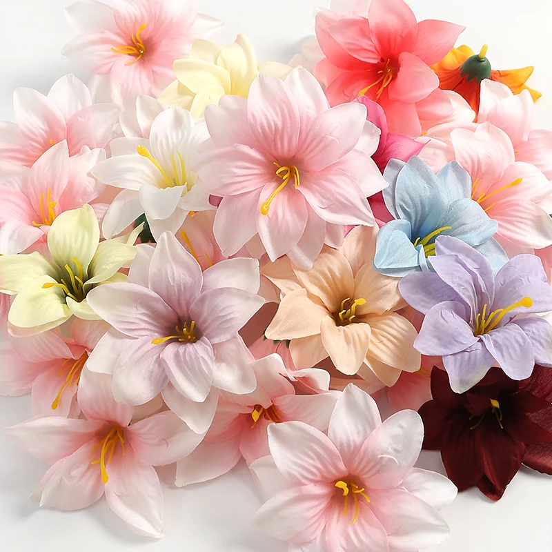 AolKee Lot De 65 Fleurs Artificielles – 8 Types Différents (chrysanthèmes, Eucalyptus, Gypsophile…) – Pour Décorations Mariage, Fêtes, Intérieur