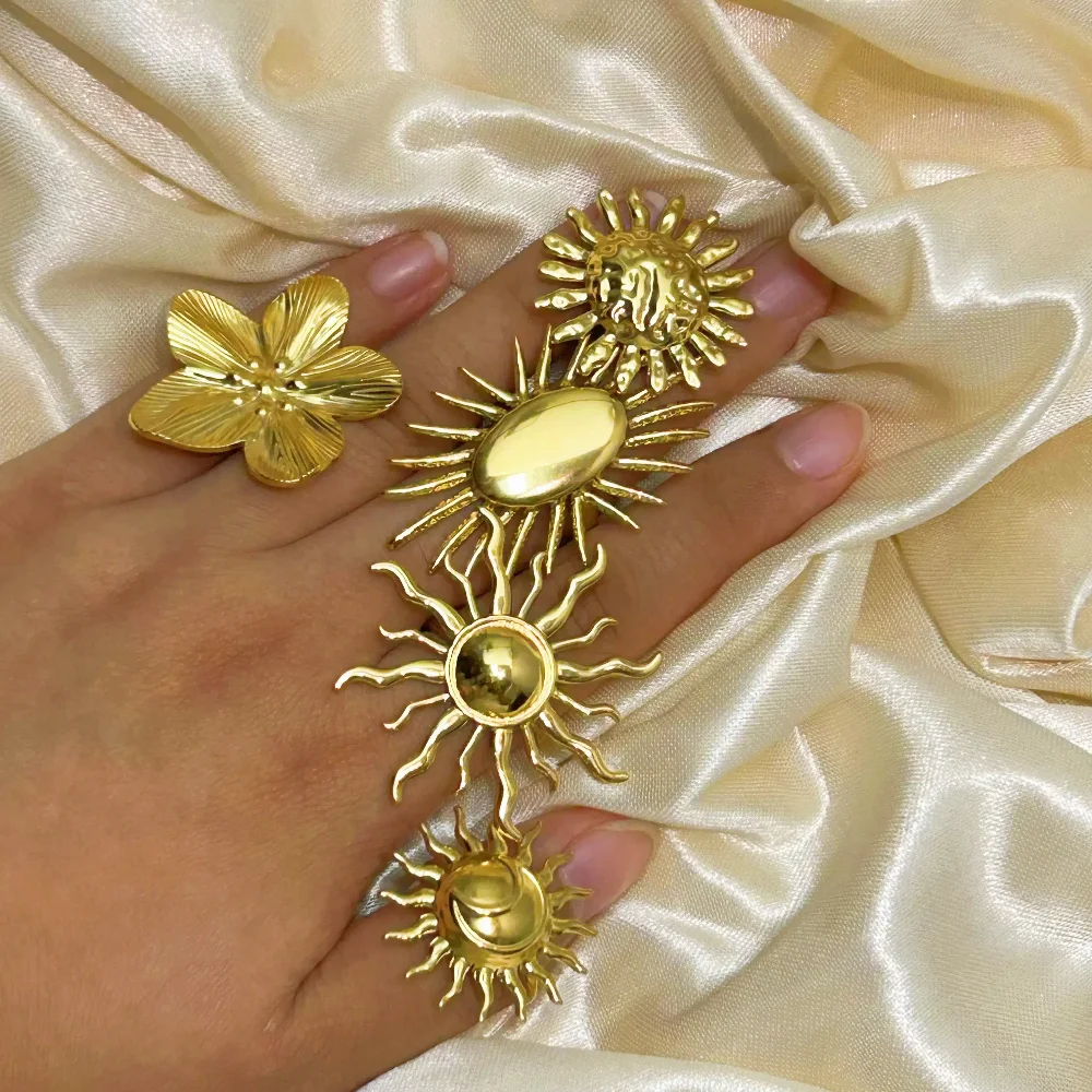 Stainless Steel Exaggerated Sunflower Ring For Women Men Fashion Gold Color Punk Flower Open Rings Romantic Jewelry Gift Anillos wedding rings,signet ring,round rings,cross rings,temperature rings,silver ring,womens ring,fidget rings,couple rings,cubic zircon ring,turkish rings,finger rings,jewelry rings,ring jewelry,anime rings,moissanite ring,survival ring