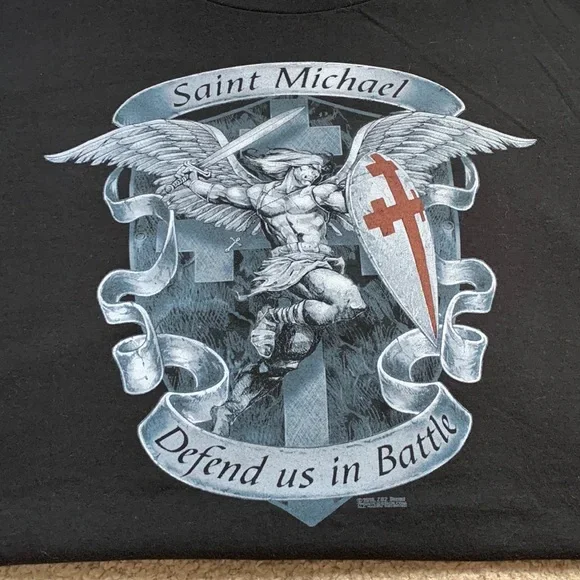 762 디자인 라운드 넥 반팔 남성 티셔츠 Michael Protects Us 위장 군사 팬 의류 야외 여행 장비