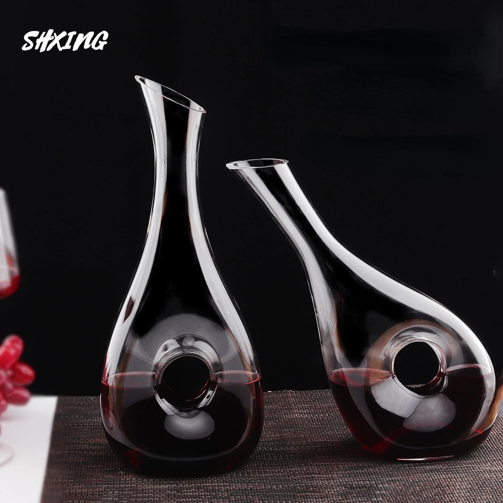Big Decanter Handmade Snail Wine Decanter Creative Crystal Glass Wine Decanter Oblique Mouth Wine Dispenser