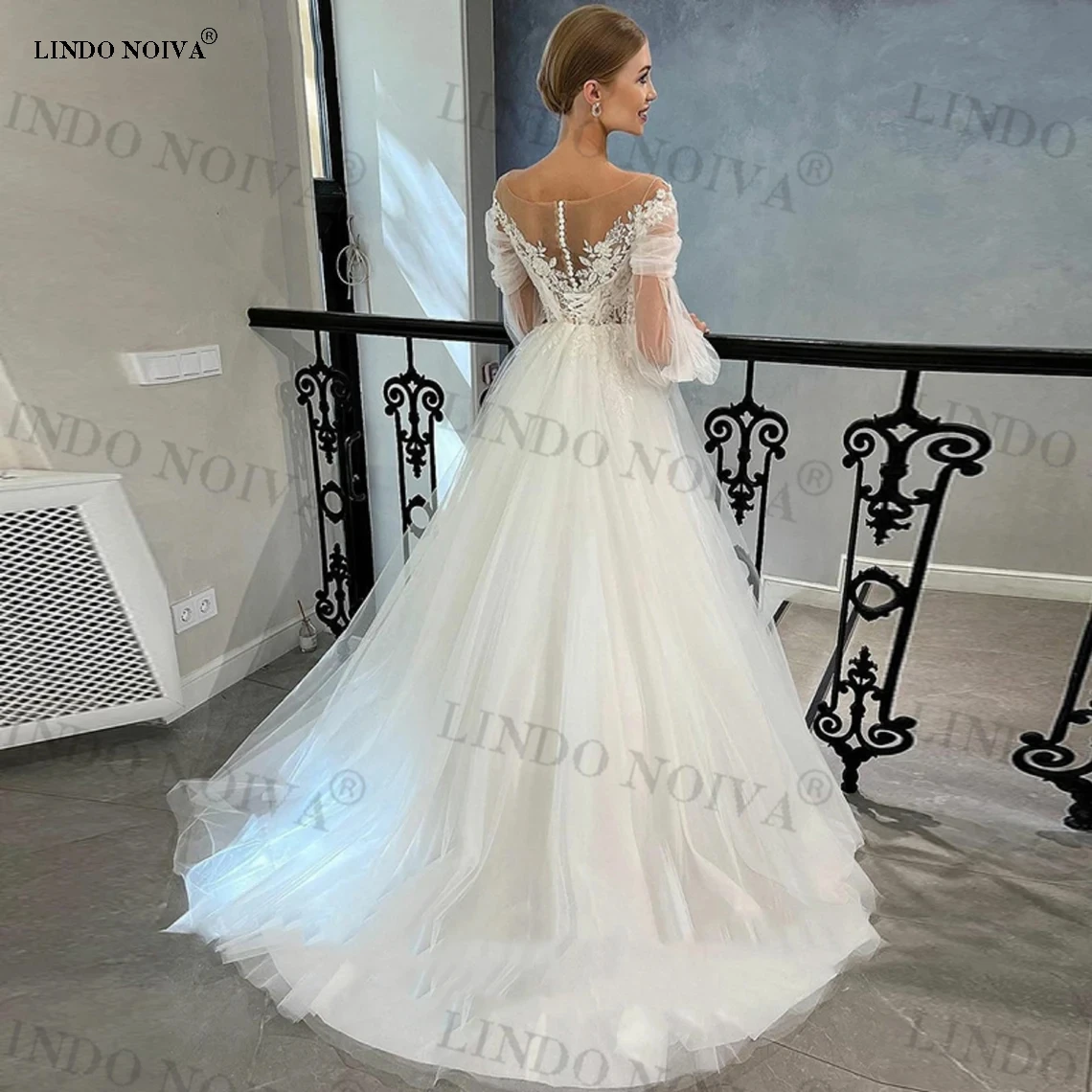 

LINDO NOIVA Vestidos De Noiva Africa Long Sleeves Lace Wedding Dresses V Neck A Line Illusion Back Appliques Tulle Bridal Gowns