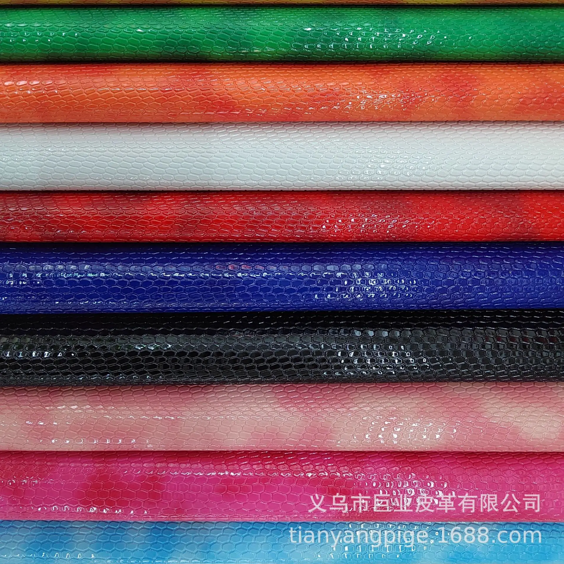 High Gloss Cloud Snake Skin Pattern Leather Fashion Bags Stationery Shoes PVC Artificial Leather 0.8MM Thickness