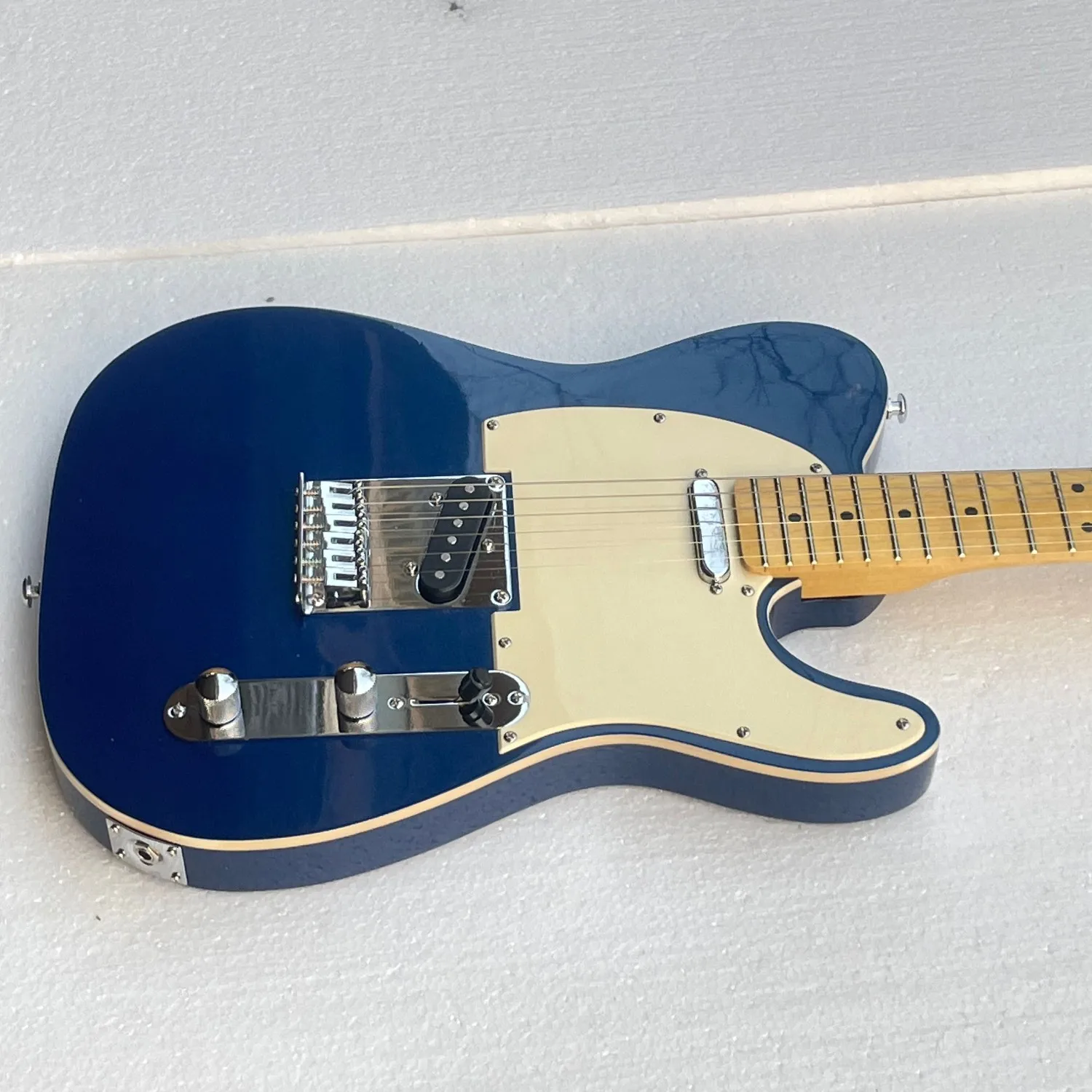 Electric Guitar Dark Blue Ultra Tele Electric Guitar Solid Mahogany Body Maple Fretboard