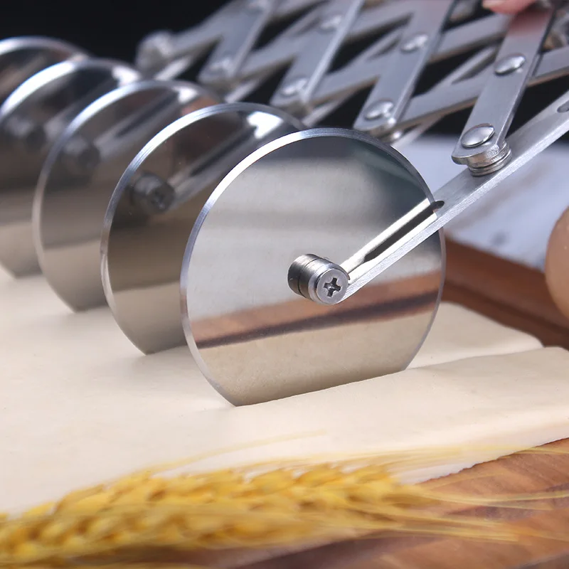 Description Picture 4 of item5 Wheels Cutter Dough Divider Side Pasta Knife Flexible Roller Blade Pizza Pastry Peeler Stainless Steel Bakeware Tools
