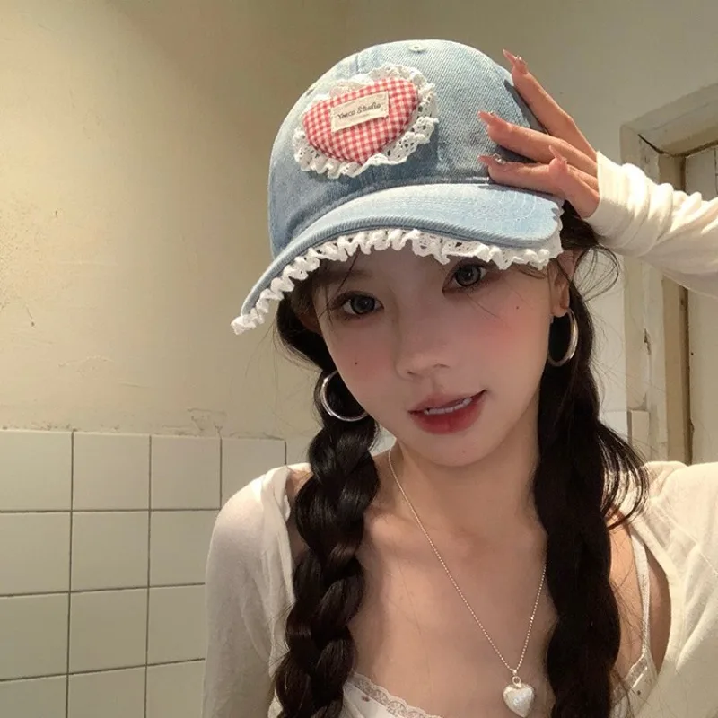 한국어 달콤한 레이스 사랑 패치 디자인 야구 모자 Y2K 봄과 여름 여행 태양 보호 다목적 귀여운 여성 모자