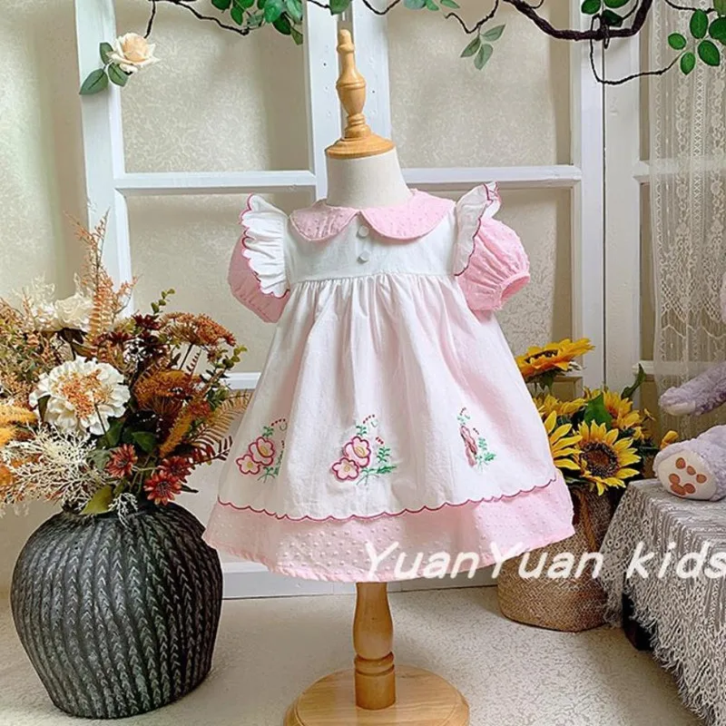 

Summer Baby Girls Cute Embroidery Design Short Dress Sweet Pink Doll Collar Puff Sleeve Princess Birthday Party Dresses y556