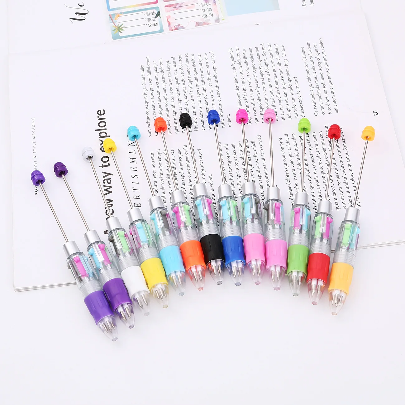 

30pcs 4 Colour Refills Beaded Pens DIY Beadable Ballpoint Pens Student Stationery Pens for Writing School Office Supplies