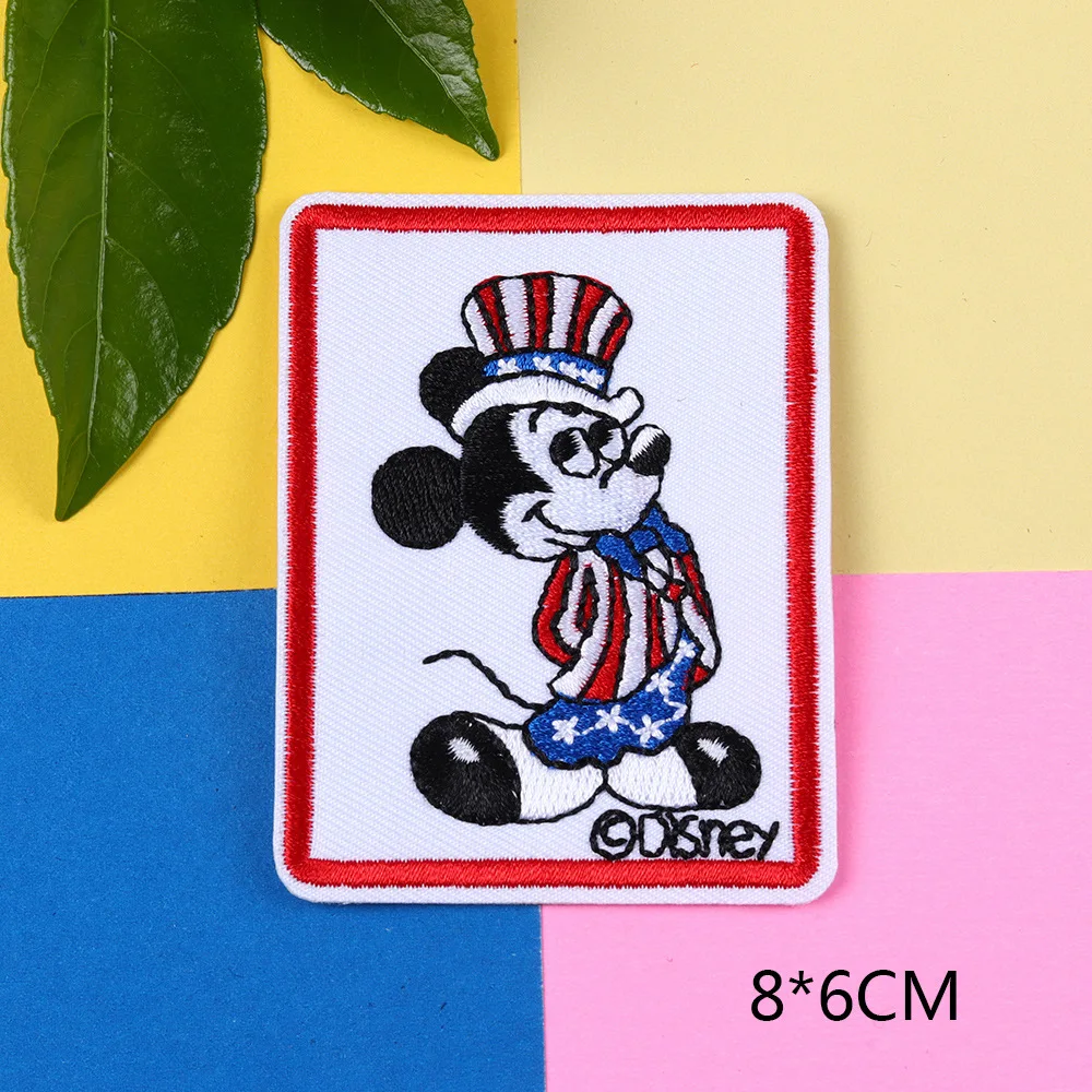 Cartoon Mickey  Minnie Mouse  Cloth Paste Minnie Couple Clothes Decoration Iron on Patches Embroidery Patches for Clothing 