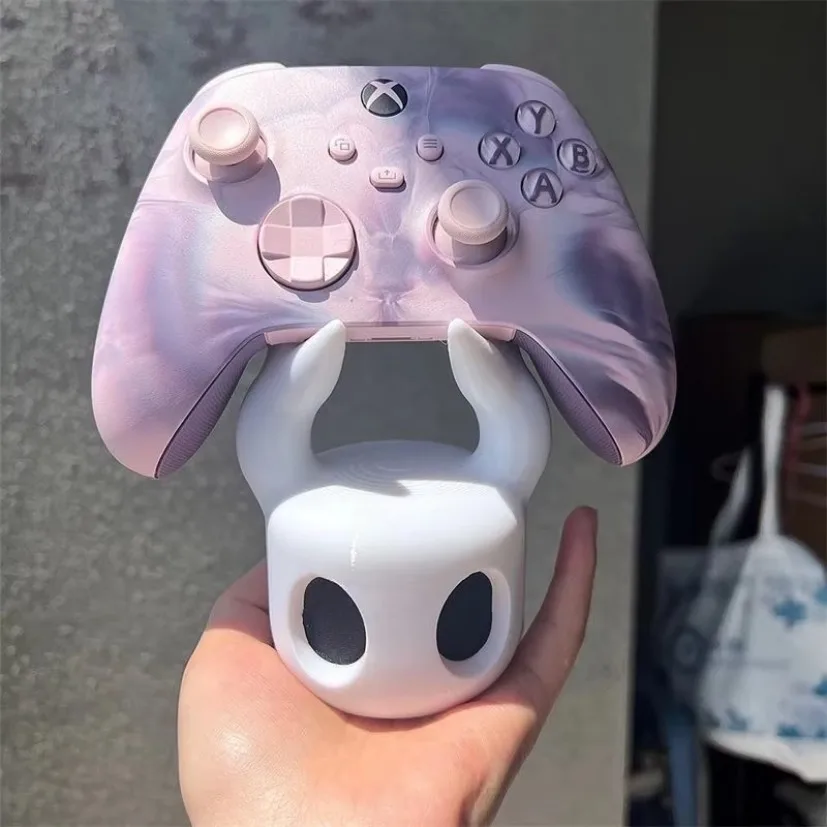 NOVITÀ! Supporto universale per controller di gioco compatibile con PS4/PS5/Switch, a tema Hollow Knight, accessorio da gioco per esposizione su desktop. - immagine 6
