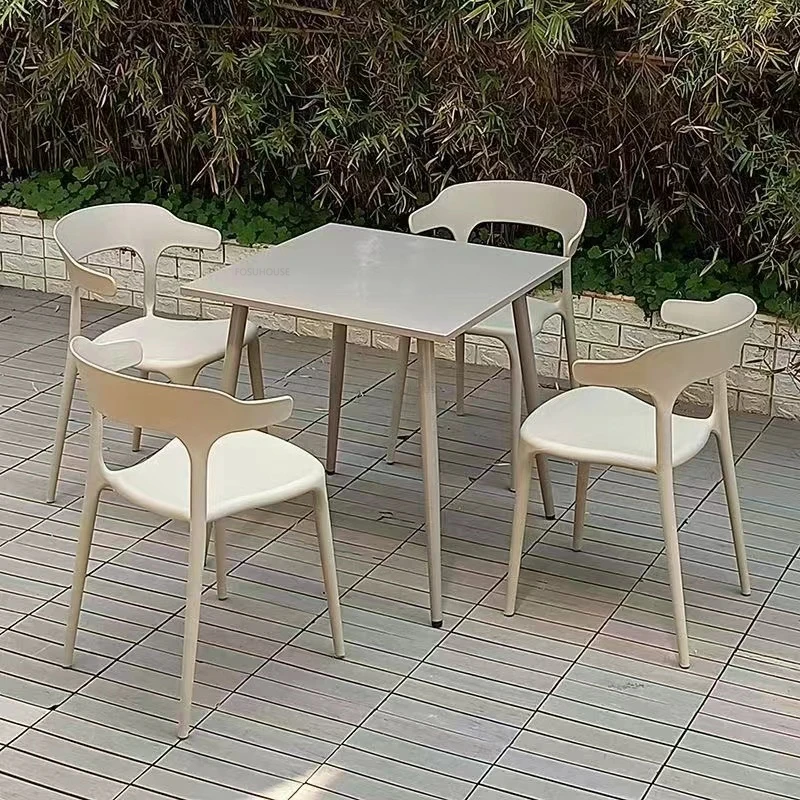 4 chairs 1 table-H