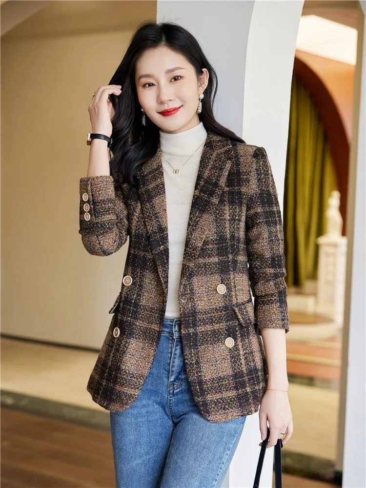 

Women Plaid Wool Blend Blazers Tweed Winter Fashion Turn-down Collar Double Breasted Pockets Coat Female Casual Outerwear