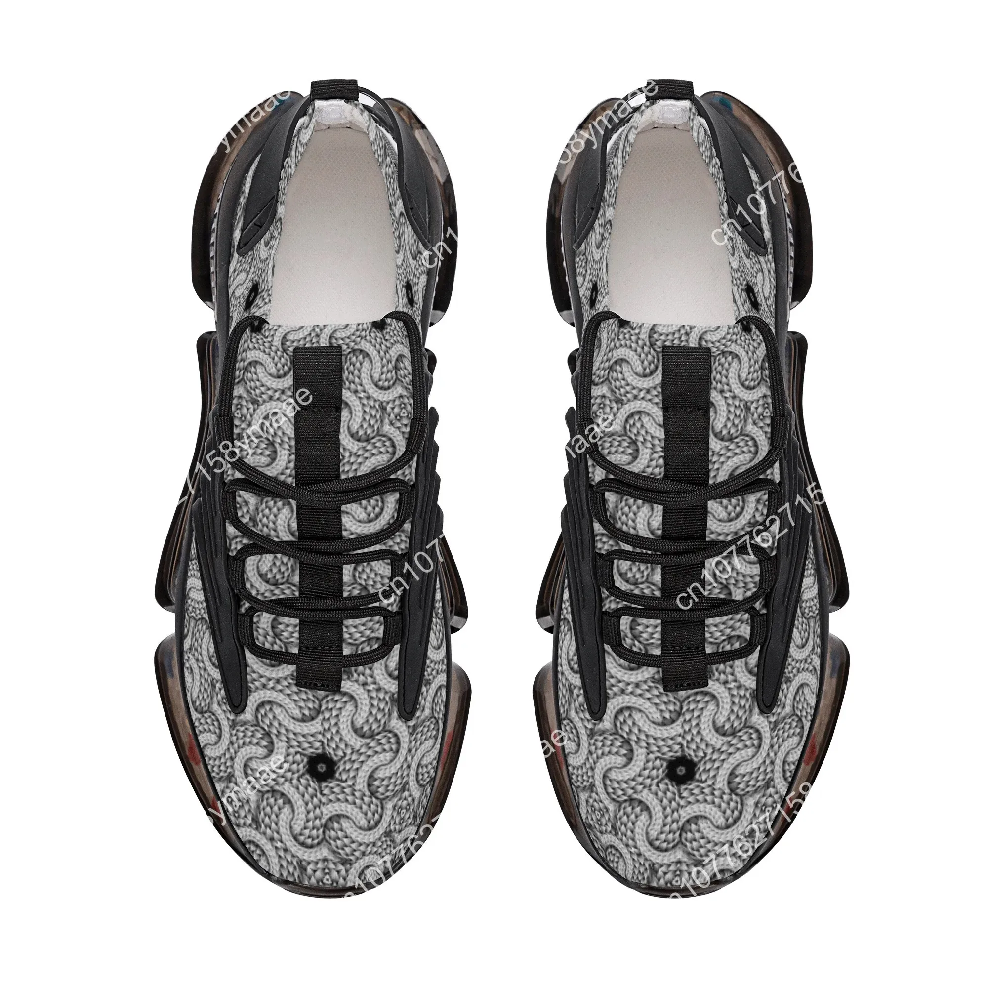 Рисунок 3 - Модные забавные кроссовки для тренировок