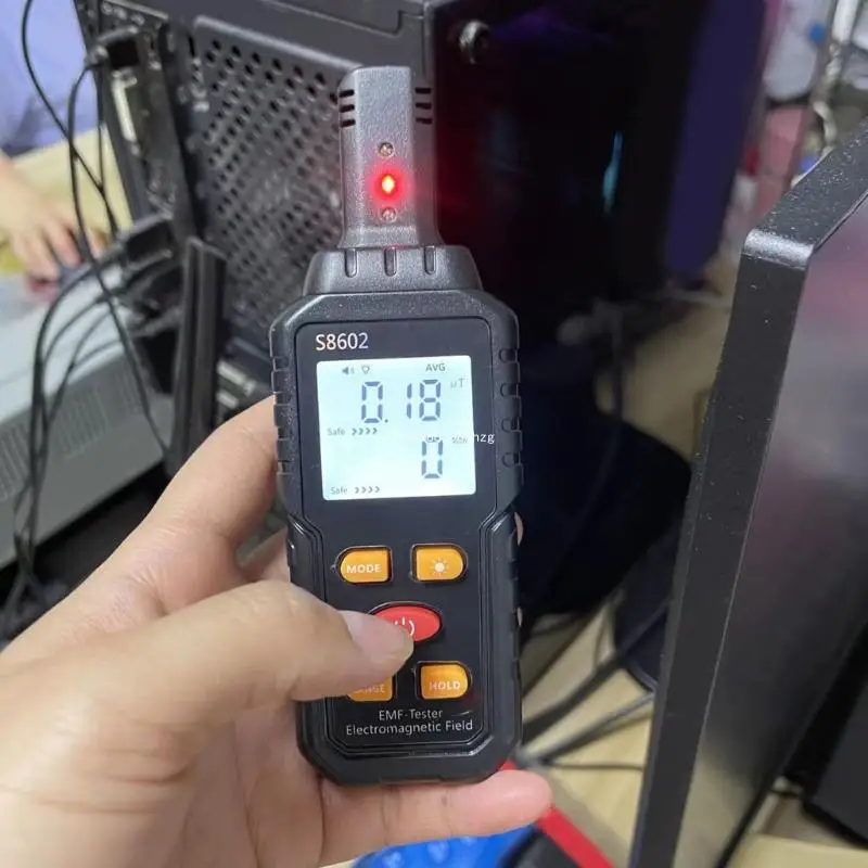 Geigers Counter Nuclear Radiation Detector, High Accuracy Radioactive Detector