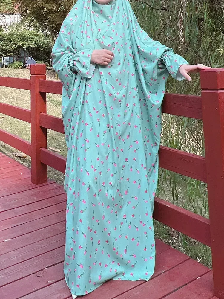 Jilbab One Piece Printed Prayer Dress Muslim Abaya with Integrated Veil Islamic Jilbabs for Women Ramadan Modest Outfit Dubai