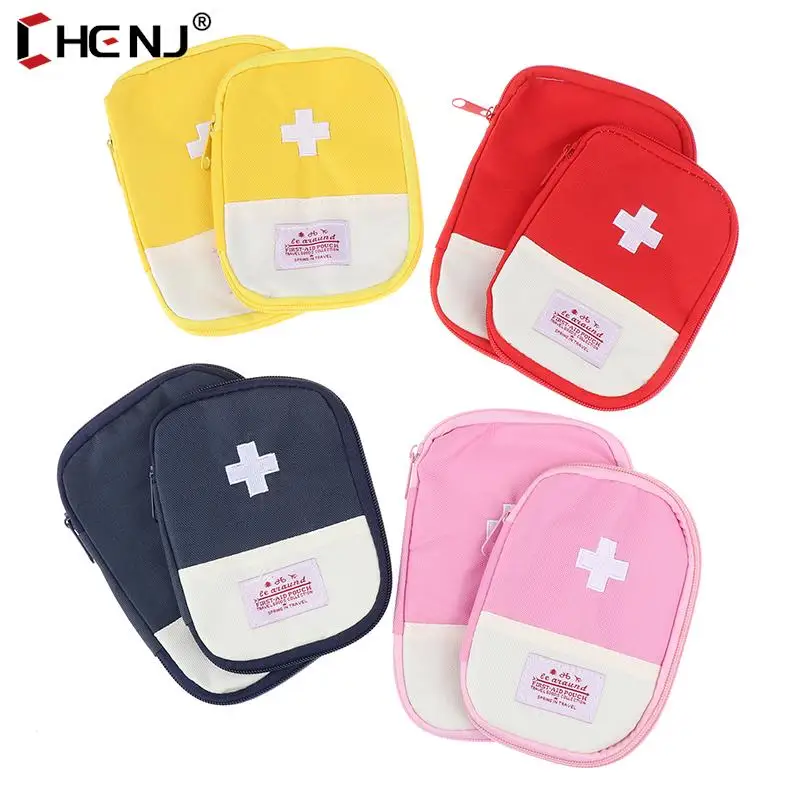 

1 шт., аптечка для оказания первой помощи