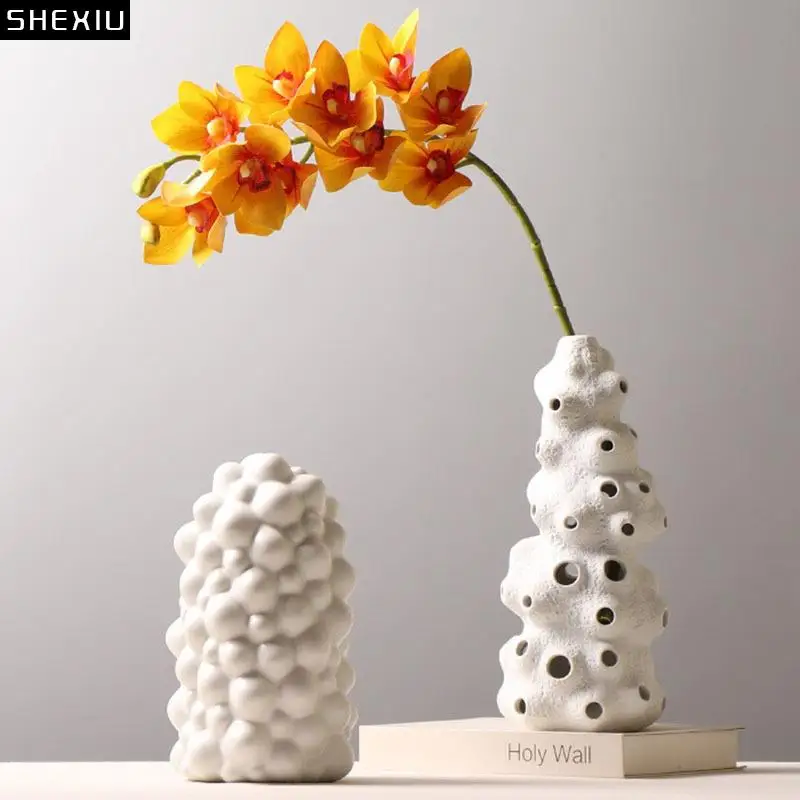 

Creative Wind Tunnel Ceramics Vases Artificial Flowers Flower Arrangement Desk Decoration White Coral Porcelain Vase Home Decor