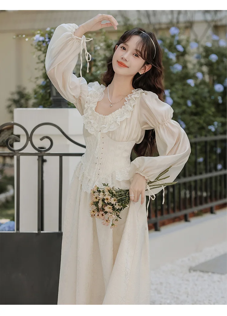 green emerald velvet dress Lady Black Tie - Vera Gown - Off White - Satin Corset Dress main image 1