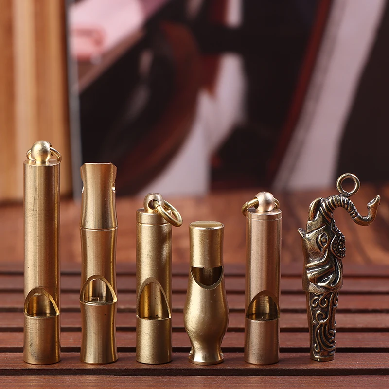 1pc Brass Portable Survival Whistle - High Decibel Explosive Single Tube Whistle Keychain Pendant Outdoor Emergency Tool