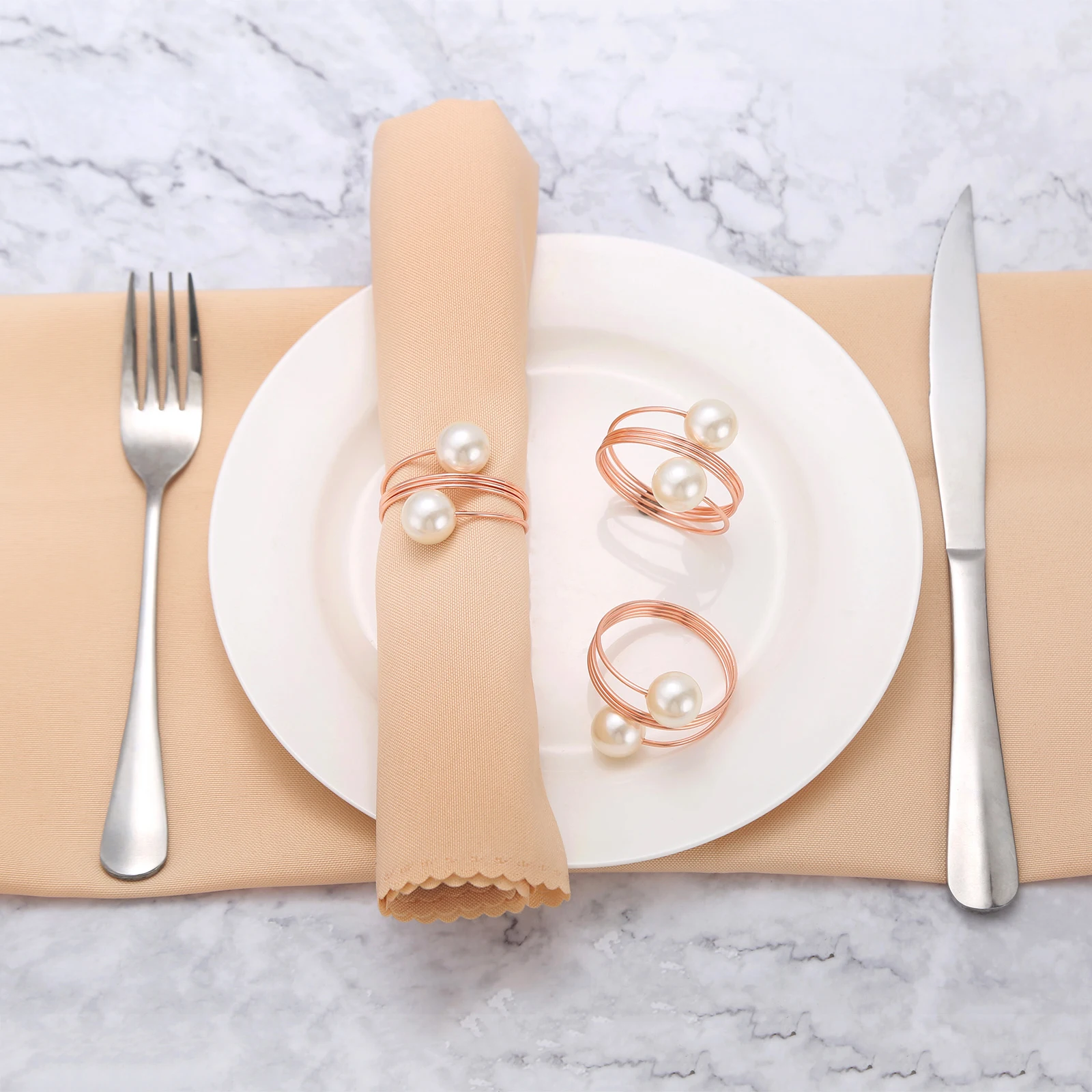 

6pcs Pearl Napkin Clasp Ring Rose Gold Spiral Metal Bead Buckle Dinner Towel Holder Table Delicate Decor Wedding Party Banquet