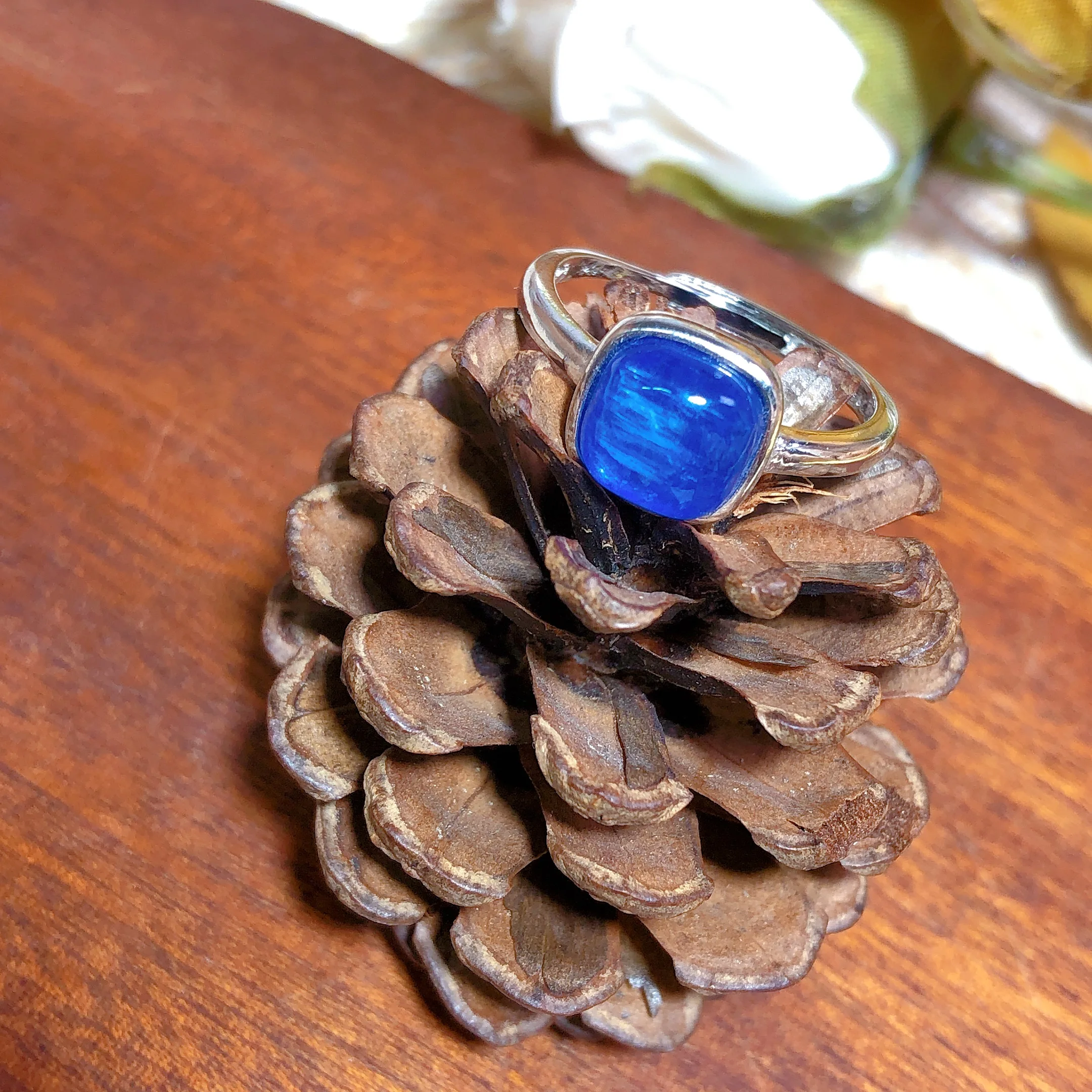 Natural Crystals Kyanite Cube Ring Silver Flash Scintillating Painting Gemstones Women Men Adjustable Energy Ore 2
