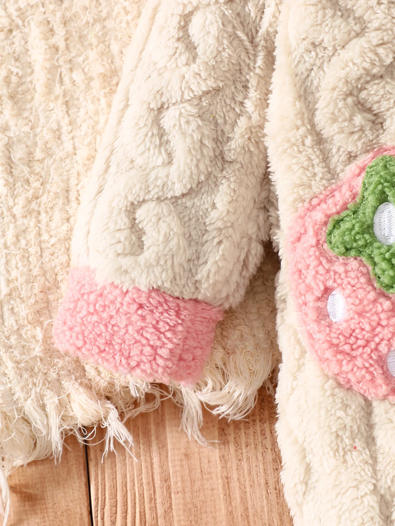 Baby Thick Double-Sided Fleece Doll Collar Romper Set Sweet 3D Strawberry Pocket Cable Knit Romper + Matching Warm Hat Soft and Warm for Winter Outings 4