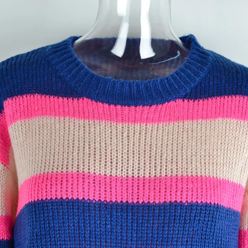 Рисунок 3 - Женский трикотажный пуловер с круглым вырезом