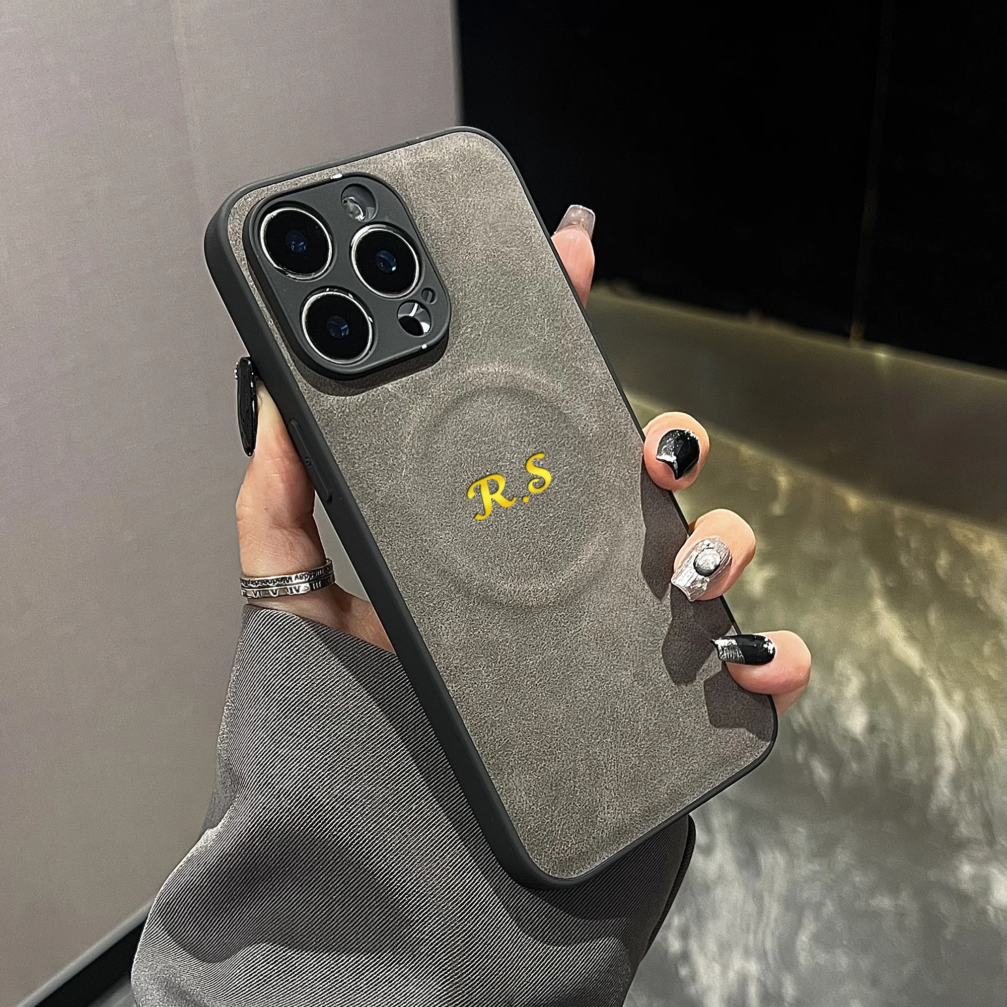 Personalized Hot Foil Stamping Custom Name Initials Magnetic Wireless Charging thumbnail 2