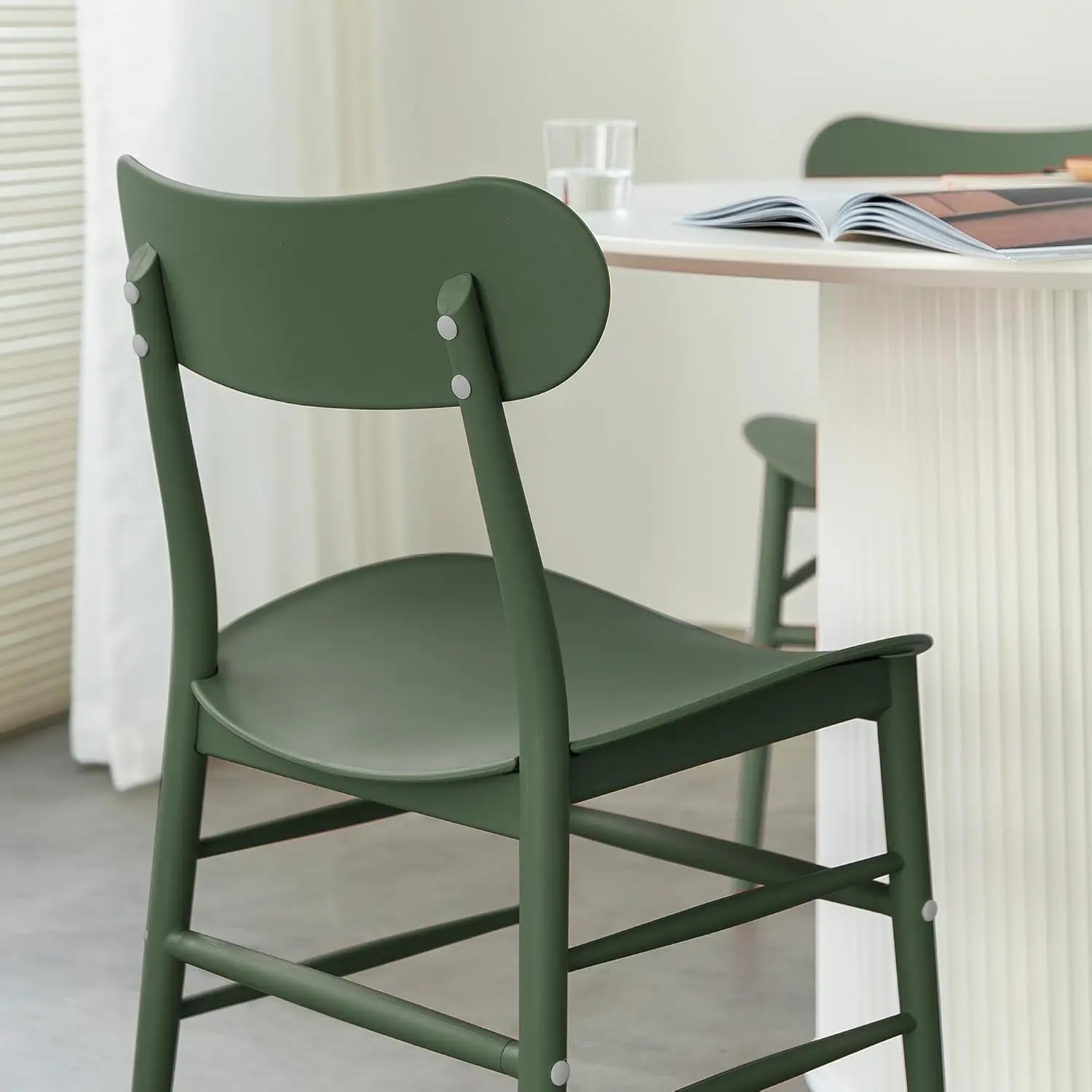 Modern Stackable Dining Chair Set,Quick Assembly,Plastic Chair,Patio Chair,Suitable for Indoor and Outdoor Cafes