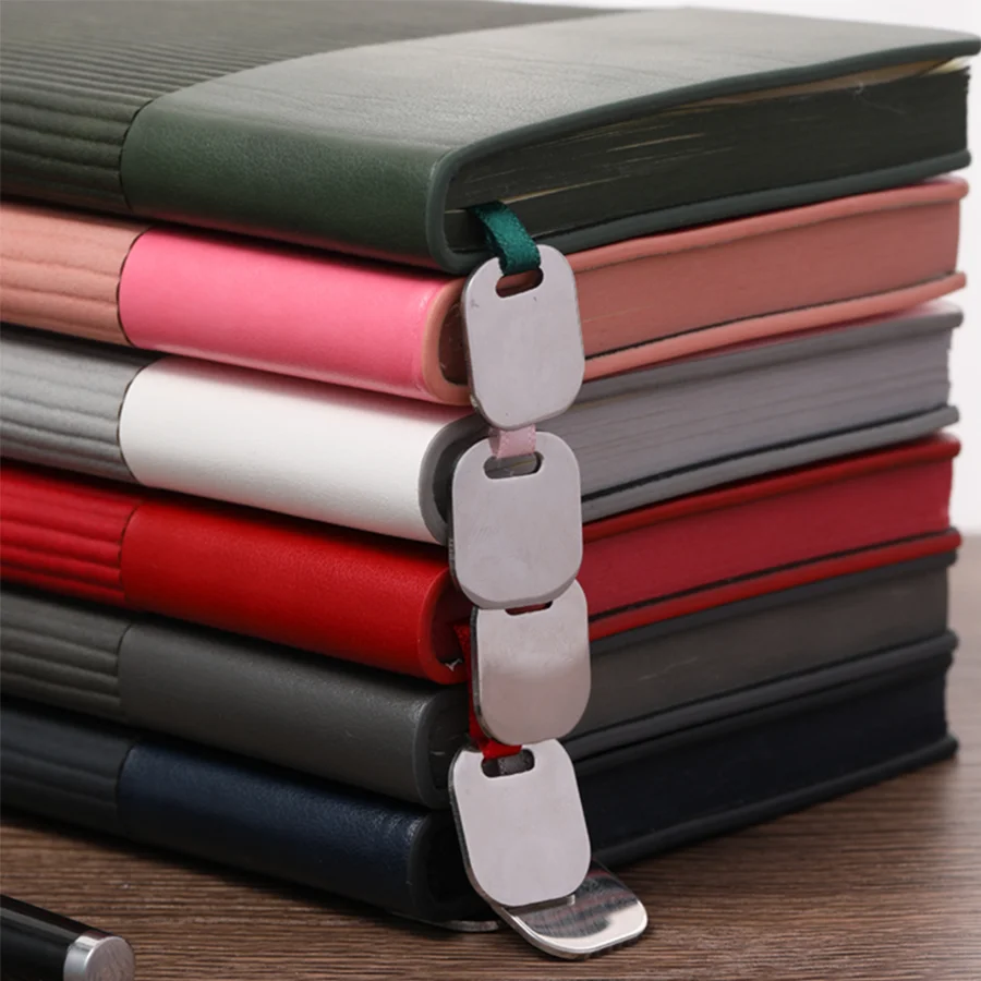 Portable A5 Notebook – Durable Design with Vertical Ruled Pages for Efficient Note-Taking