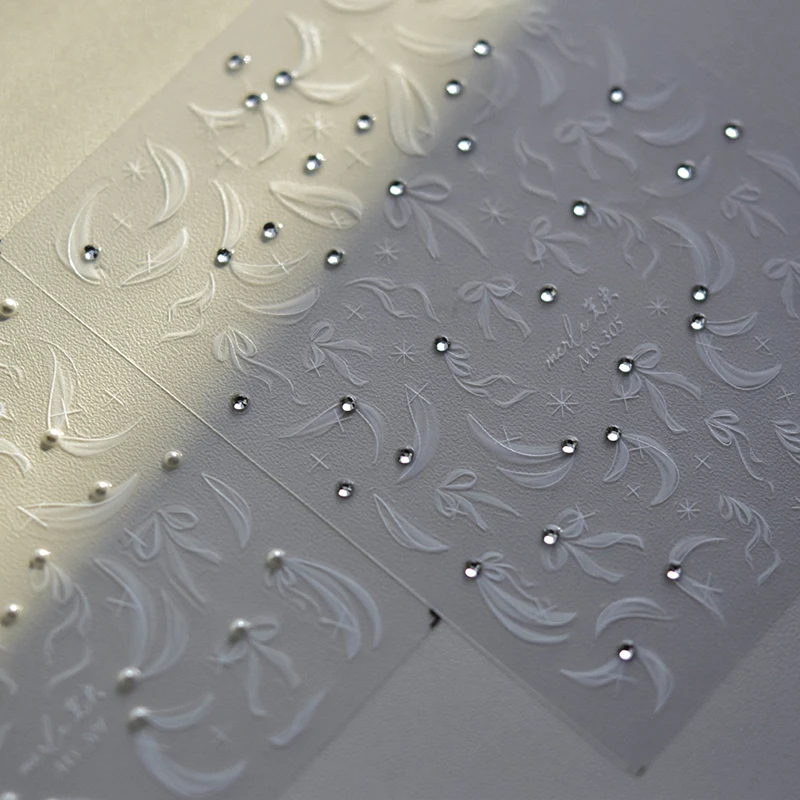 

1pc White Ribbon Bow With Diamond Nail Art Stickers 5D Relief Self Adhesive Nail Art Decoration Rhinestone Manicure Decal
