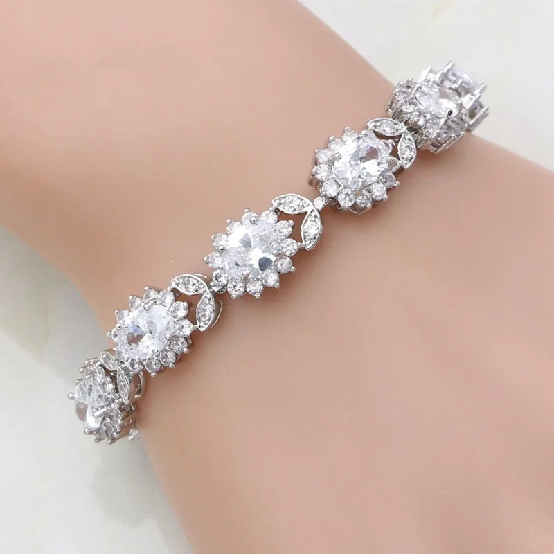 Bracelet jewelry Daily Wear Brazilian Jewelry Crystal Water Zircon Trim Luxury Women's Hand Bracelets Leisure Sports Accessories Wear
