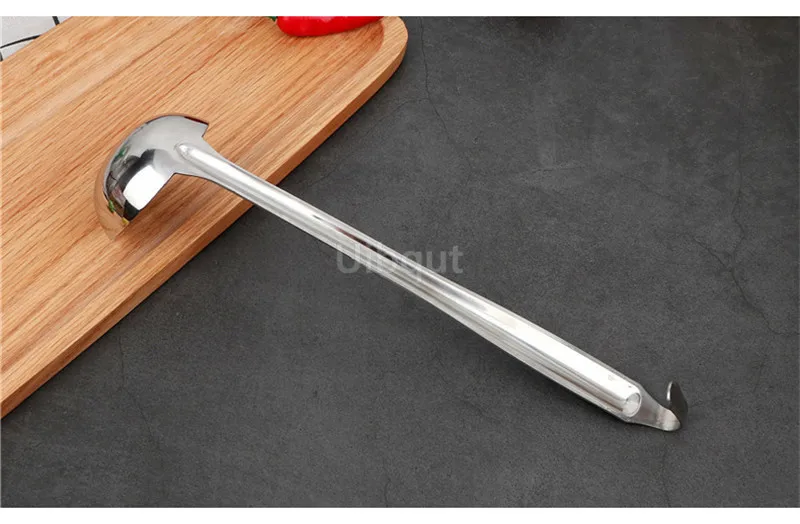 Stainless Steel Long Handle Ladle Serving Spoon Big Round Dinner soup Scoop Buffet Creative Kitchen Cooking Utensils Tableware