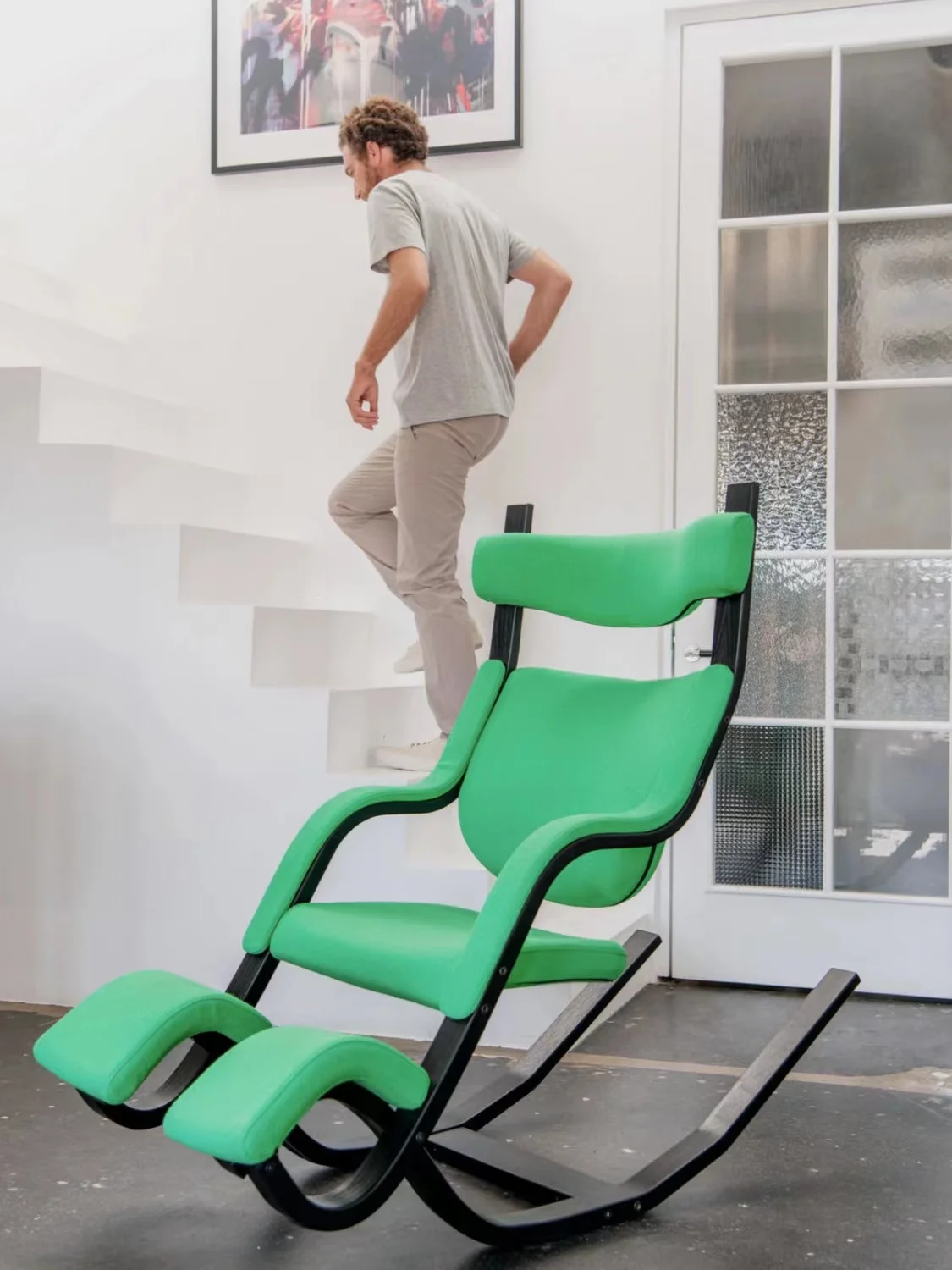 

Gravity Balance Recliner Zero Gravity Suspension Multifunctional Leisure Single Sofa Kneeling Posture Correction
