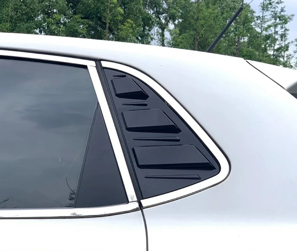 VW 폭스바겐 폴로 2019 2020 2021 2022 2023용 유광 블랙 카본룩 자동차 리어 윈도우 셔터 커버 트림