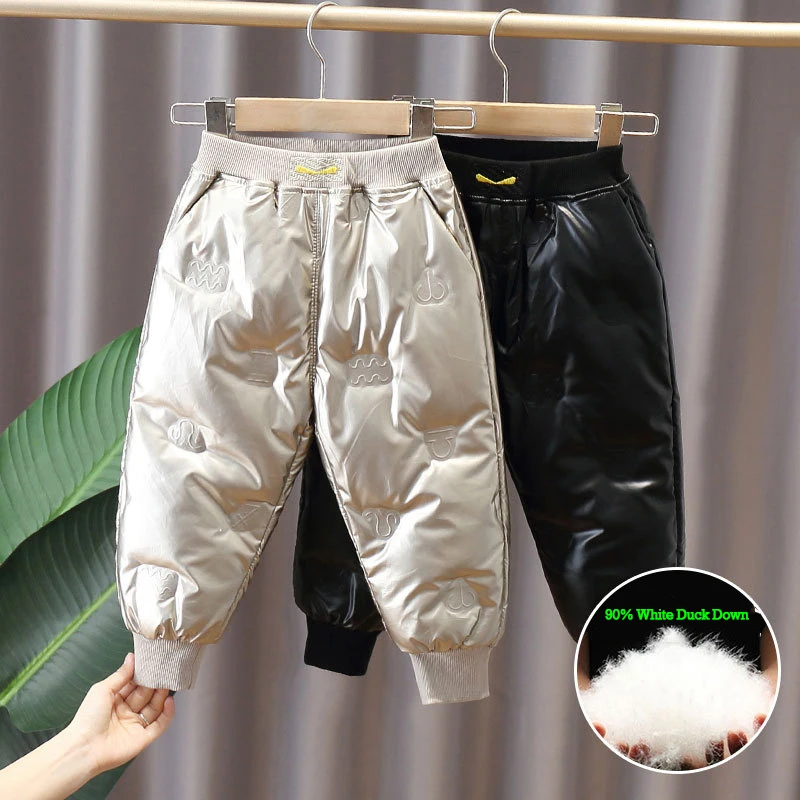 2025 الشتاء الأطفال الصبي أسفل السراويل 90% الأبيض بطة أسفل مقاوم للماء غسل خالية فتاة سراويل شتوية 1-8 سنوات طفل ليتل بوي بنطلون