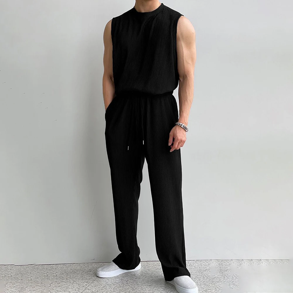 Pleated Sleeveless Vest Shorts Suit Men's Summer Korean Tide Sports Casual Wrinkled 2023 Autumn Summer O Neck Solid Streetwear